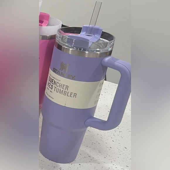 STANLEY comforting purple 30oz tumbler - Picture 4 of 4